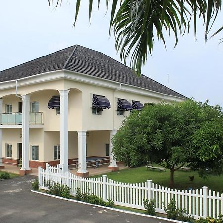 Oxygen Holiday Resort Owerri Ngoại thất bức ảnh