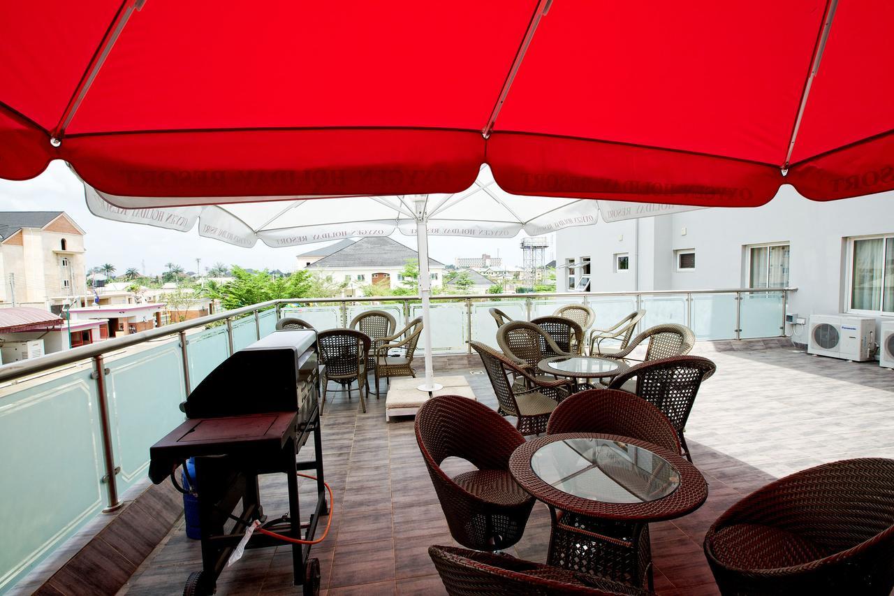 Oxygen Holiday Resort Owerri Ngoại thất bức ảnh